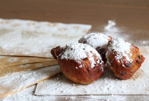 deep-fried-doughnut-balls-g770a7996f_1920